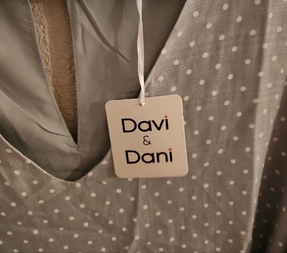 Davi & Dani Green Polka Dot Dress Size 3XL - Picture 4 of 6